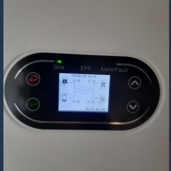 Гібридний інвертор INVT XD6KTL 6kW 48V IP66 WiFi фото